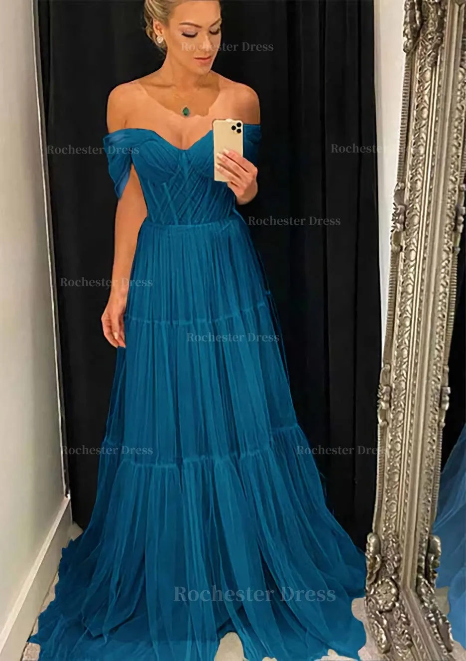 A-line Off-the-Shoulder Sleeveless Sweep Train Tulle Prom Dress With Pleated