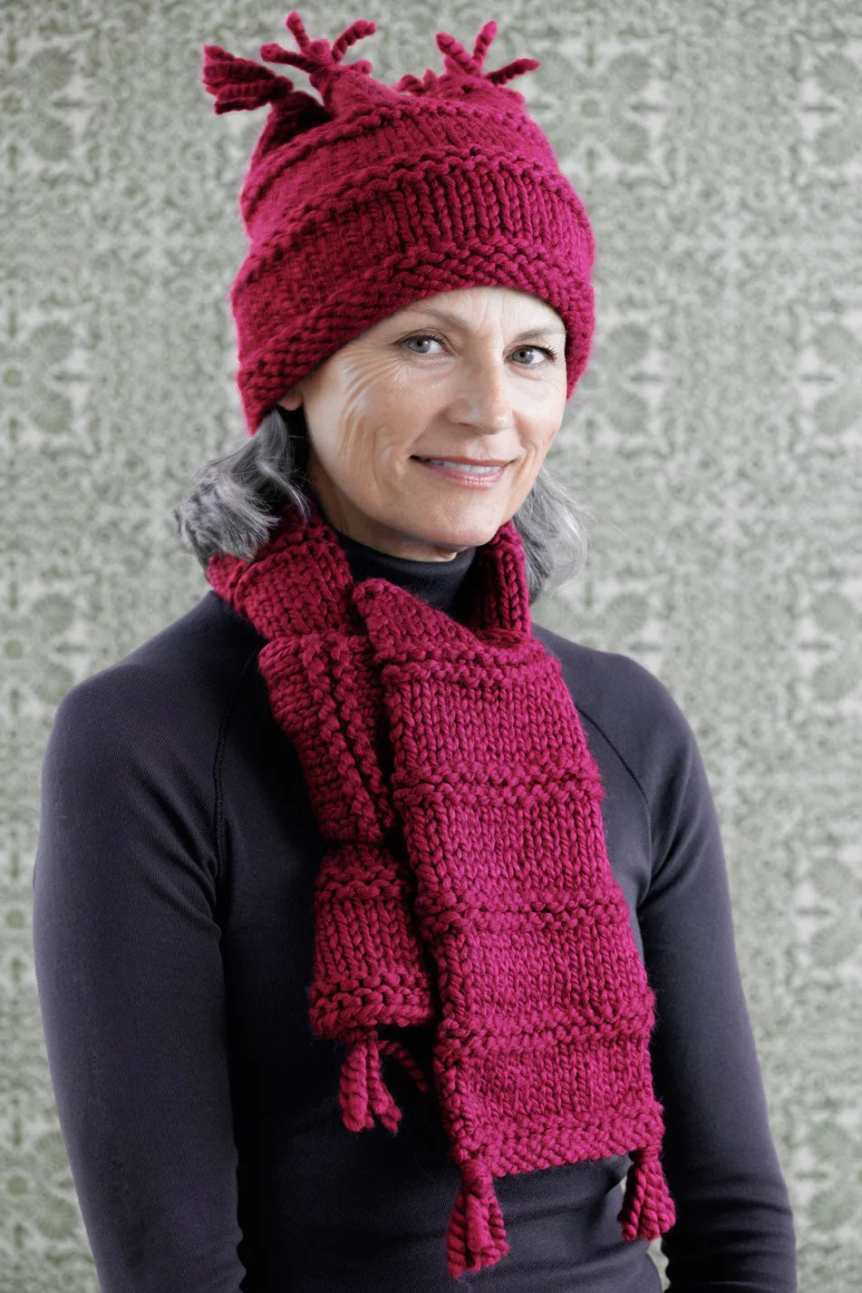 Berry Ridge Hat And Scarf Pattern (Knit)