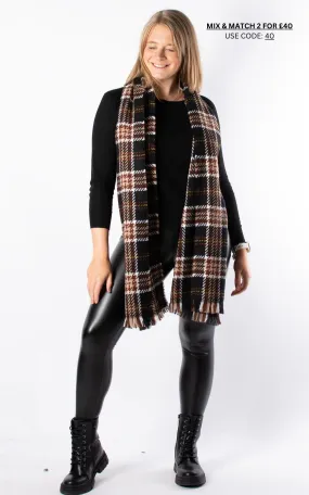 Check Scarf | Black