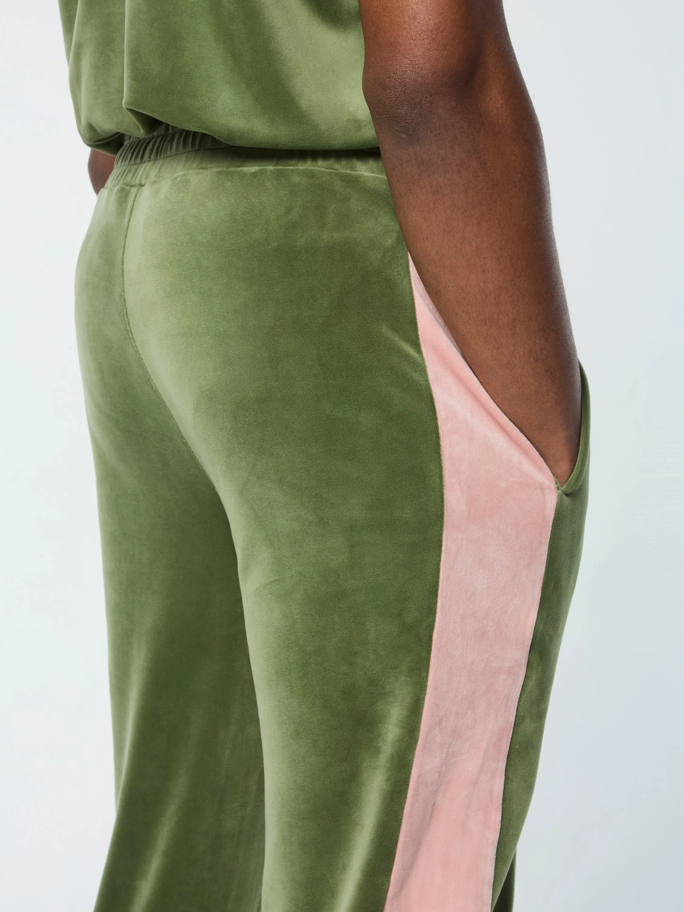 Cielo Velour Track Pant- Bronze Green