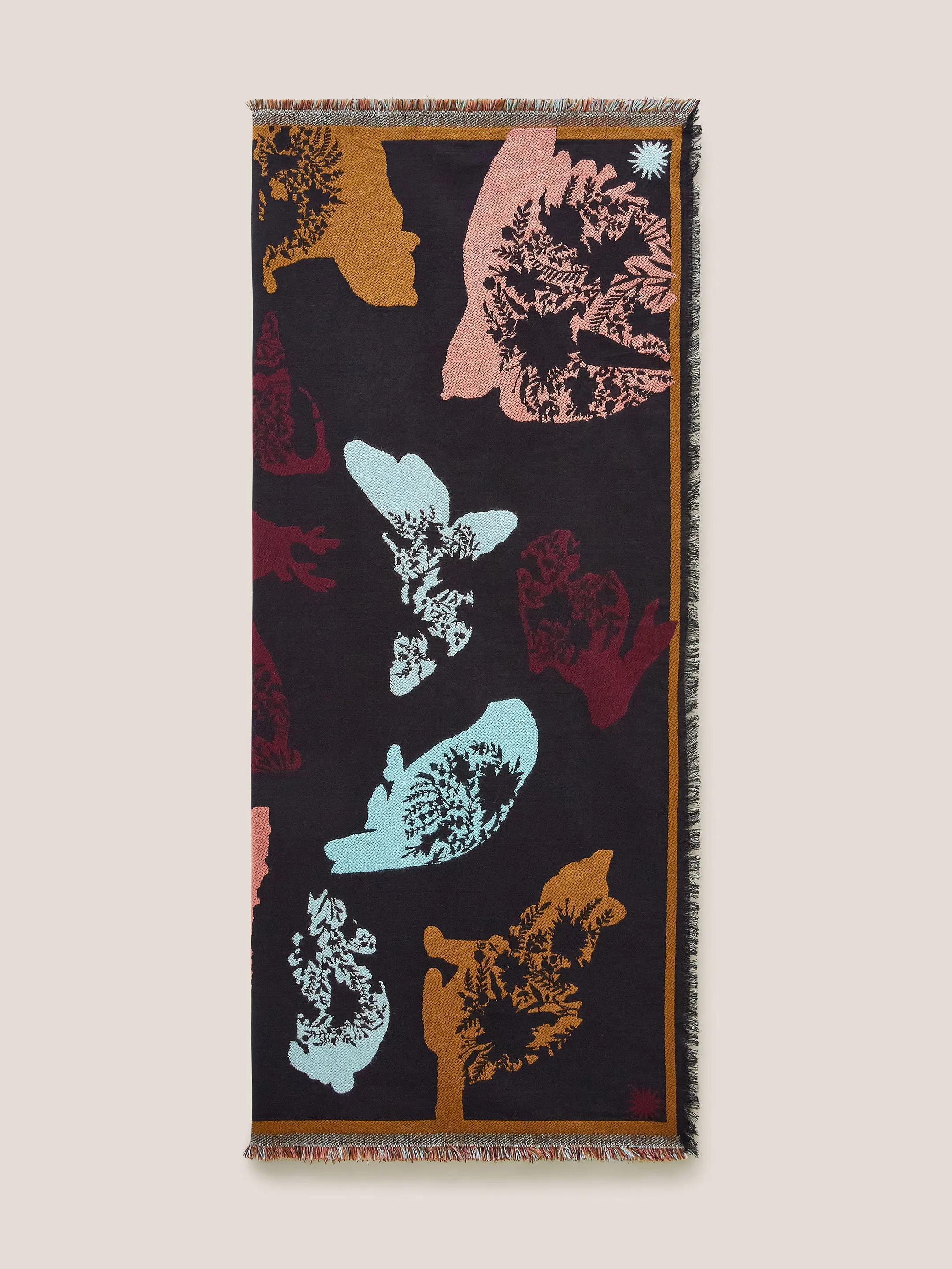 Jacquard Animal Scarf