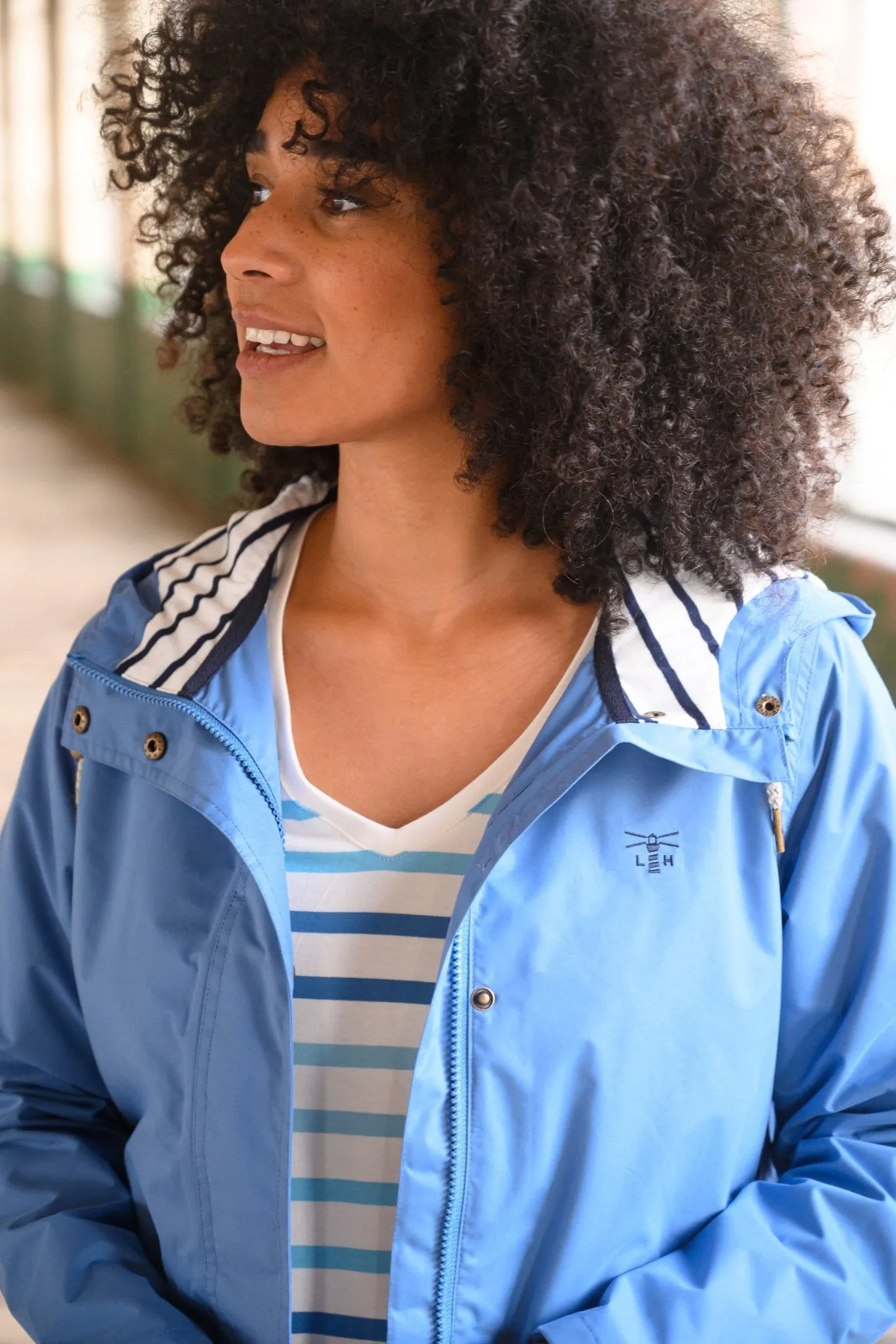 Long Beachcomber Jacket -  Marine Blue