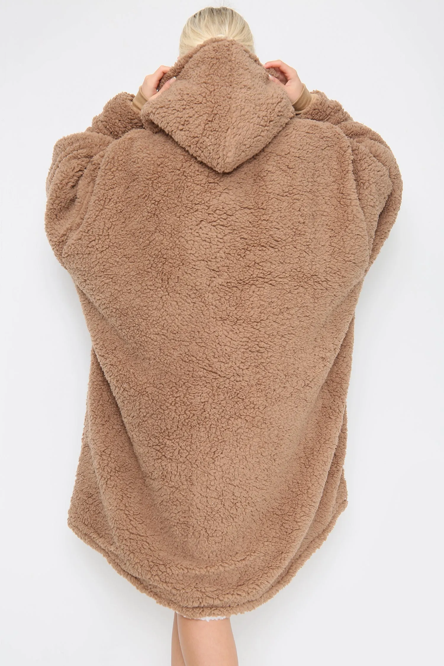 Teddy Hooded Blanket Charcoal