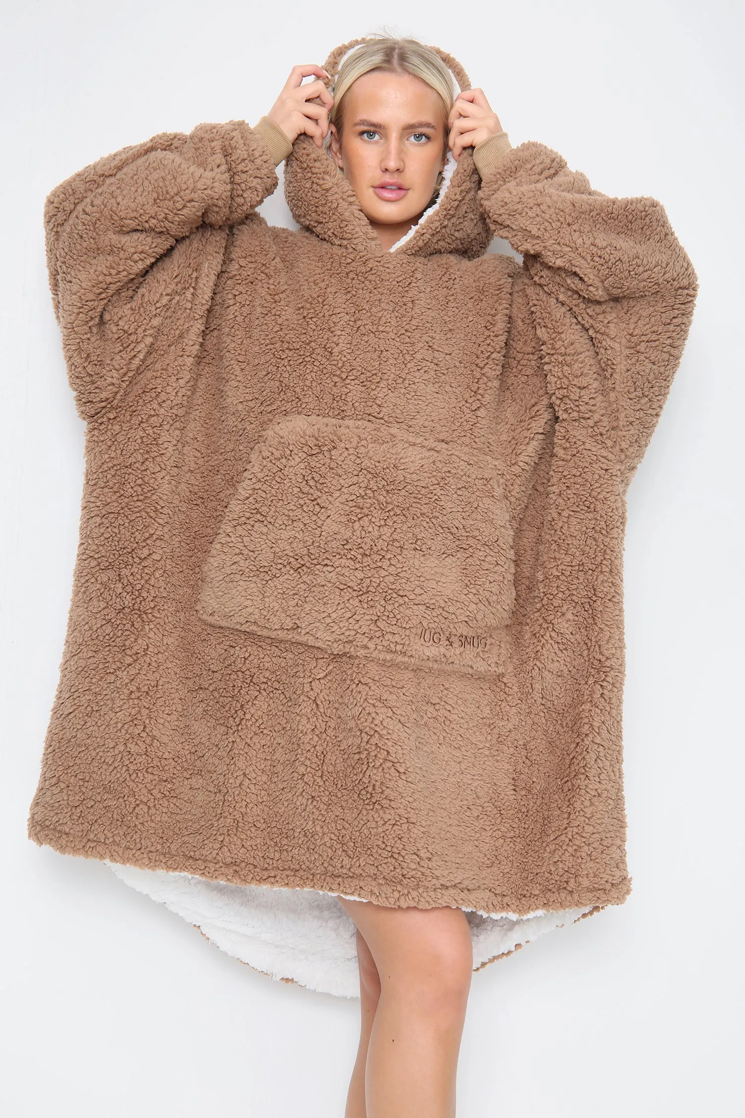 Teddy Hooded Blanket Charcoal